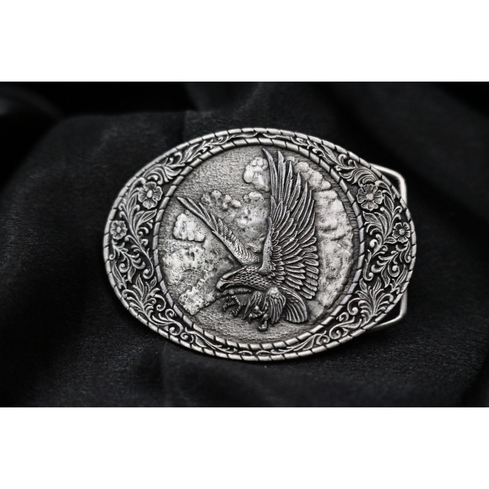 Vintage 1982 Indiana Metal Craft Eagle Belt Buckle Pewter Western